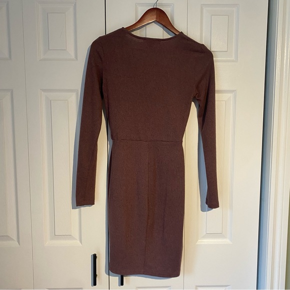 Dynamite wrap dress - Picture 2 of 4